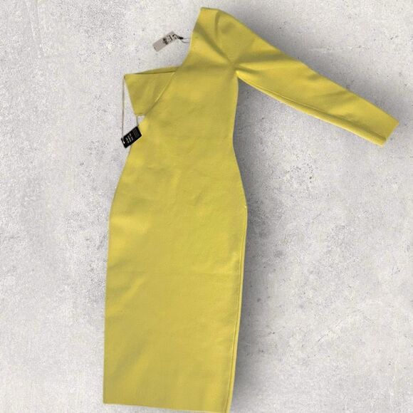 Express | NWT One Shoulder Long Sleeve Cutout Midi Sweater Dress Size Small - Picture 4 of 8